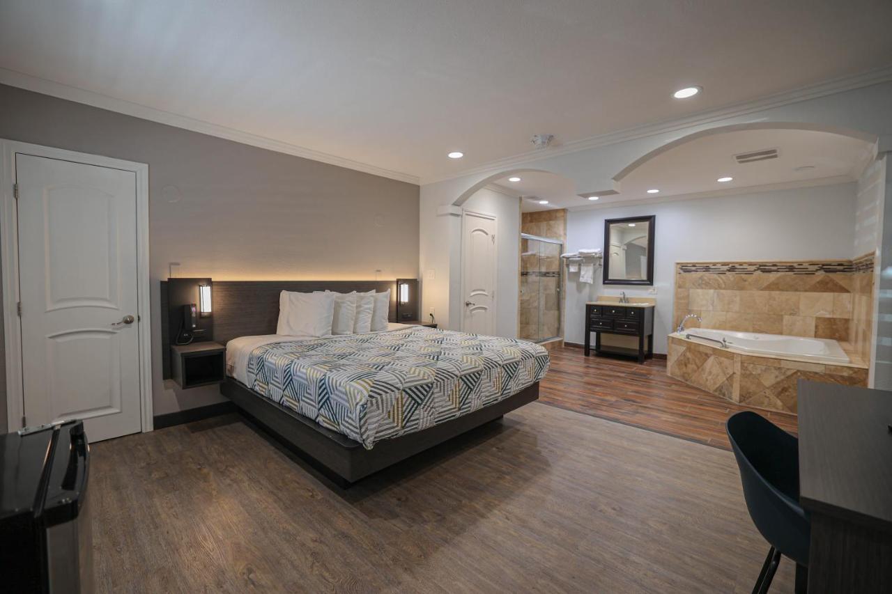 6, Tustin, Orange County-ca 2*