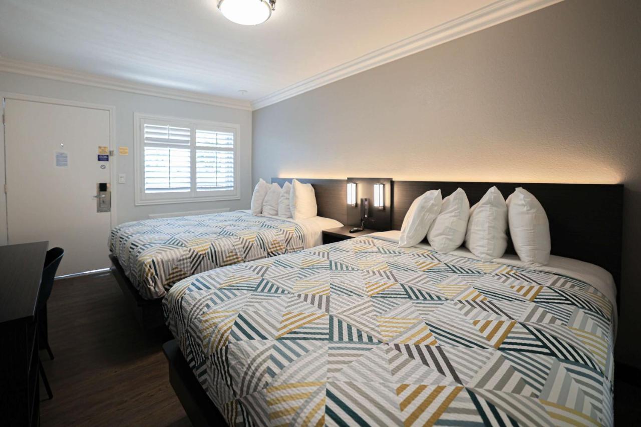 6, Tustin, Orange County-ca Hotel
