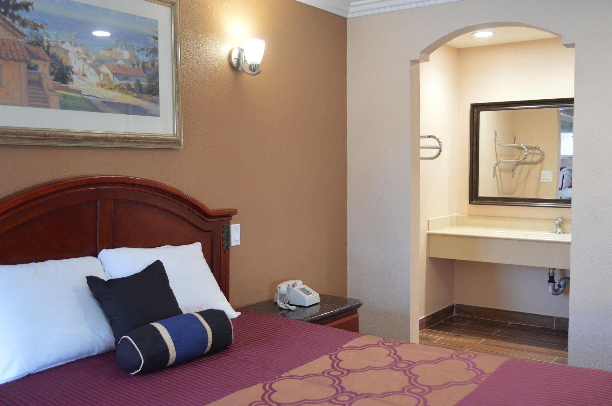 6, Tustin, Orange County-ca Hotel